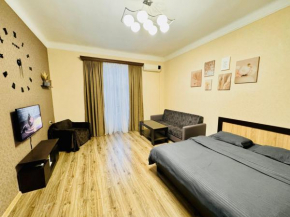 Tumanyan 12 TopHouse